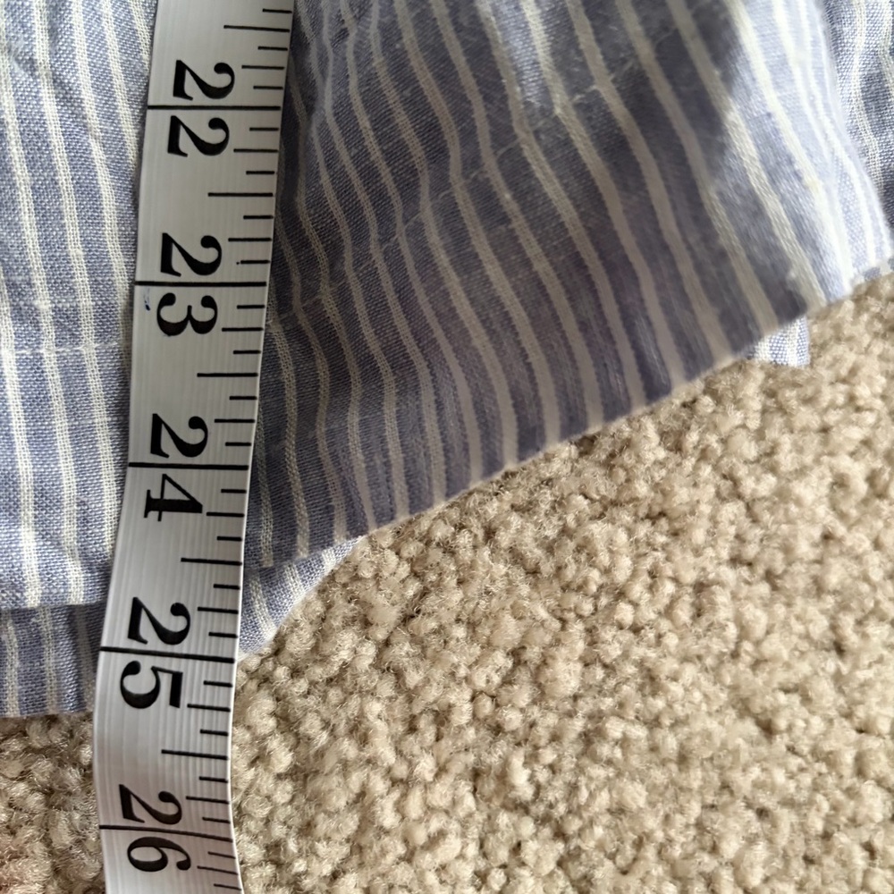Anthropologie Textured the Liza puff sleeve smocked Blue Striped Blouse small - Picture 16 of 16
